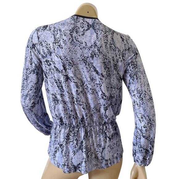 ELLEN TRACY Womens Petite Size PM Animal Print Keyhole Neck Long Sleeve Shirt - Picture 4 of 8